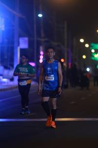 BIB: 40905, 2009
                            <button type="button" onclick="openModal(20936288)" class="btn btn-primary btn-sm float-right btn-popup" data-toggle="modal" data-target=".modal-high-quality">
                        <i class="fas fa-shopping-cart"></i> Add to Cart
                    </button>
                                            <button type="button" onclick="isThisMe(20936288, true)" class="btn btn-success btn-sm float-right btn-popup btn-isme hidden" data-toggle="tooltip" data-placement="bottom" title="นี่คือรูปของคุณใช่ไหม คลิกที่นี่เพื่อเอาเข้าอัลบั้ม">
                        <i class="fas fa-plus"></i> Add to album
                    </button>
                    <button type="button" onclick="isThisMe(20936288, false)" class="btn btn-warning btn-sm float-right btn-popup btn-isnotme hidden">
                        <i class="fas fa-ban"></i> Remove from album
                    </button>